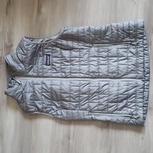 Patagonia Gray nano puff vest small
